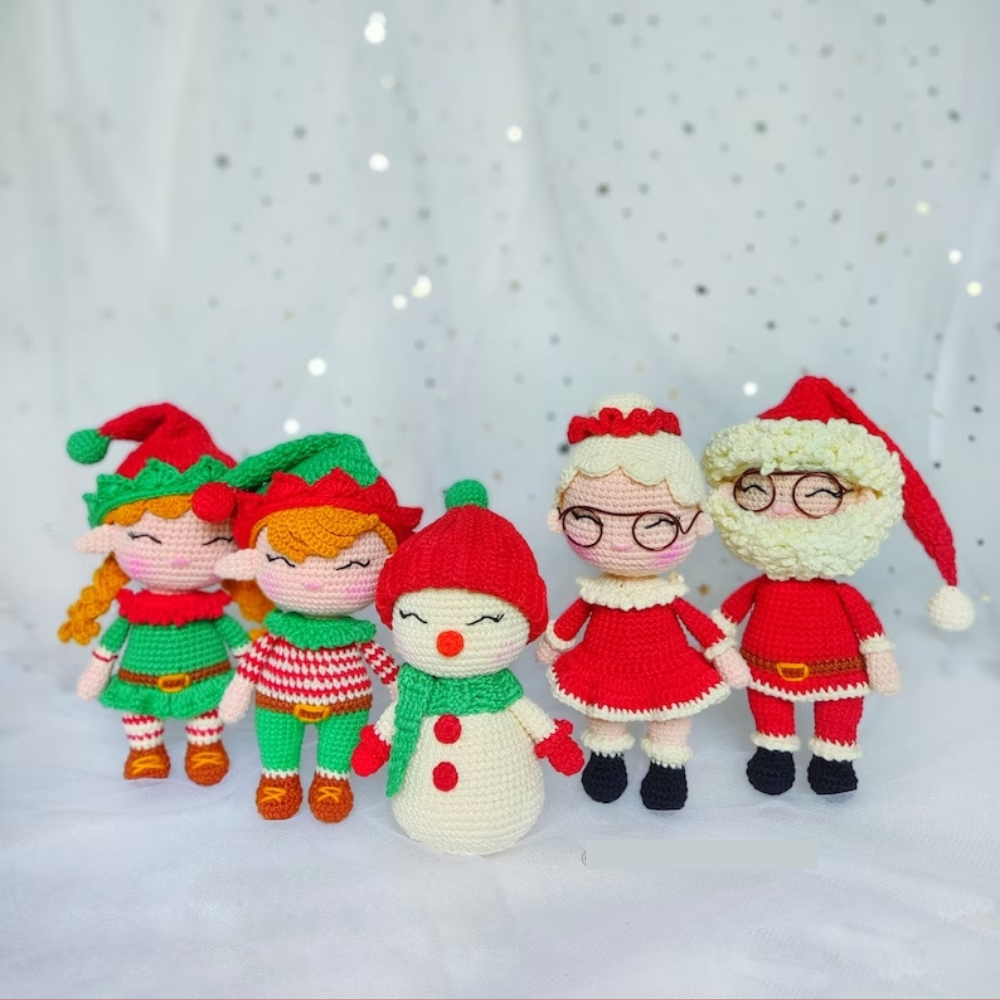 Christmas Elves Crochet Pattern